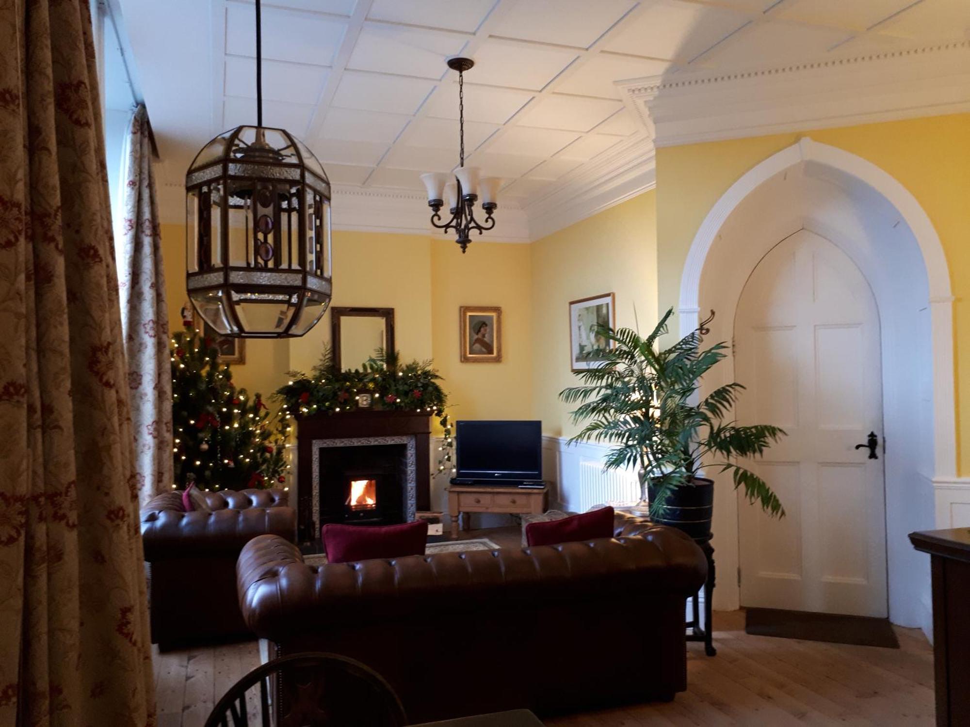The Old Convent Holiday Apartments Fort Augustus Exterior foto