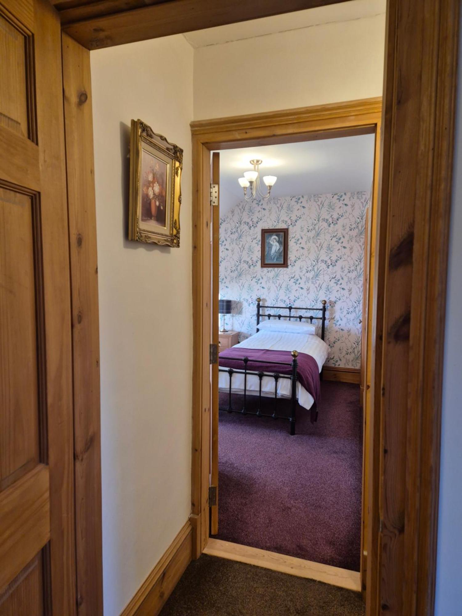 The Old Convent Holiday Apartments Fort Augustus Exterior foto